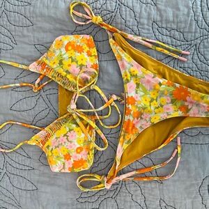 Blackbough bikini. Top small. Bottoms medium.